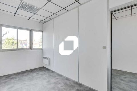 Bureaux et Locaux Commerciaux - A LOUER - 295 m² divisibles à partir de 63 m² 2865 91540 Ormoy