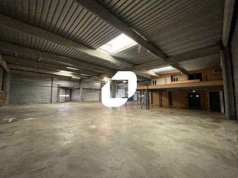 Locaux d'Activités - A LOUER - 996 m² non divisibles 7501 33320 Eysines