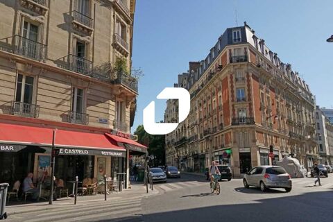 Locaux Commerciaux - A VENDRE - 48 m² non divisibles 385000 75018 Paris