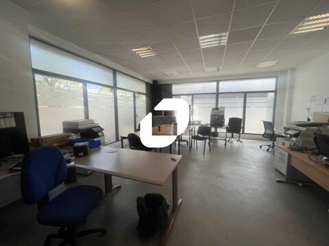   Locaux d'Activits - A LOUER - 730 m non divisibles 