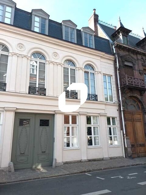 REZ-DE-CHAUSSEE RENOVE VIEUX LILLE - 130 m² non divisibles 3250 59000 Lille
