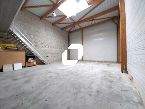   Locaux d'Activits - A LOUER - 200 m non divisibles 