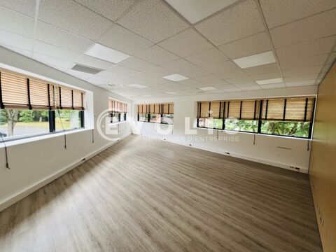 Bureaux - A LOUER - 584 m² non divisibles 6813 77420 Champs sur marne