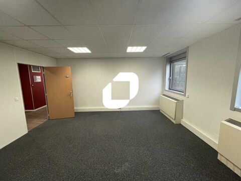 Bureaux - A LOUER - 29 m² non divisibles 387 93160 Noisy le grand