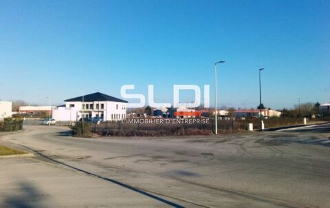   Locaux d'activits - A VENDRE - 444 m divisibles  partir de 147 m 
