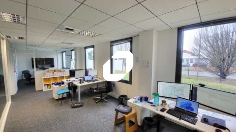 Bureaux - A LOUER - 111 m² non divisibles 1156 33600 Pessac