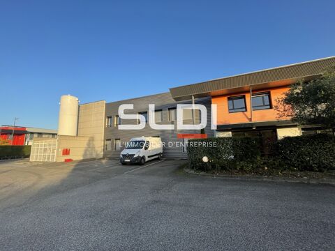   Locaux d'activits - A VENDRE OU A LOUER - 1536 m non divisibles 