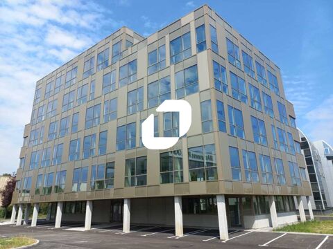 VISIBILITE AUTOROUTE - 2 816 m² divisibles à partir de 117 m² 9693969 59650 Villeneuve d'ascq