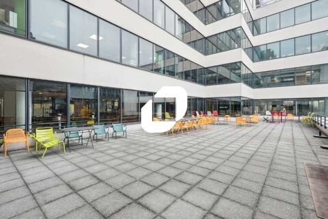  Immeuble de bureaux face  la gare TGV - 1544 m divisibles  partir de 715 m 