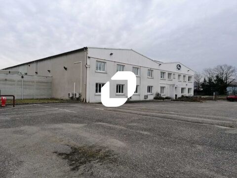   BATIMENT INDEPENDANT SUR SON TERRAIN - 4400 m non divisibles 