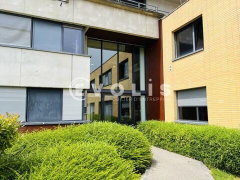 Bureaux - A LOUER - 720 m² non divisibles 9600 77420 Champs sur marne