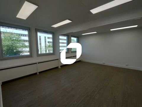 SURFACE PMR - 39 m² non divisibles 715 78150 Le chesnay
