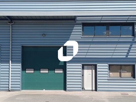 LOT D'ACTIVITE AUX PROPORTIONS IDEALES 186 M² - 184 m² non divisibles 1303 01150 Blyes