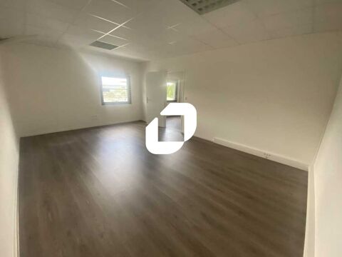 Bureaux - A LOUER - 90 m² non divisibles 720 33127 Saint jean d'illac