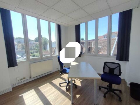 STATIONNEMENT INCLUS - 43 m² non divisibles 914 78000 Versailles