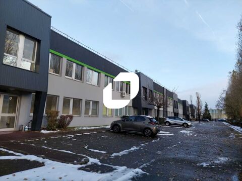BELLE HAUTEUR SOUS PLAFOND - 1 344 m² divisibles à partir de 443 m² 11200 78310 Coignieres