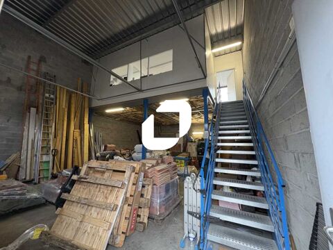   Locaux d'Activits - A LOUER - 240 m divisibles  partir de 105 m 