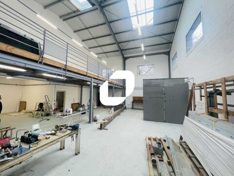 Locaux d'Activités - A LOUER - 550 m² non divisibles 5000 77183 Croissy beaubourg