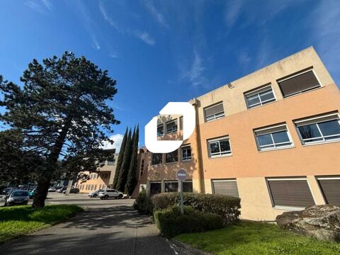 Belle surface dans un parc tertiaire sécurisé - 134 m² non divisibles 1272 69700 Montagny