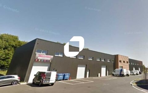 Bureaux - A VENDRE OU A LOUER - 248 m² non divisibles 340000 78125 Gazeran