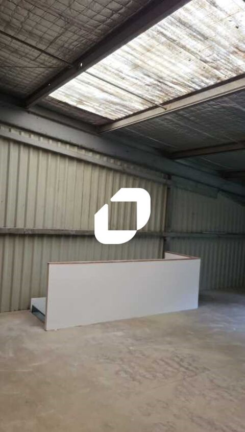   Locaux d'Activits - A VENDRE - 180 m non divisibles 