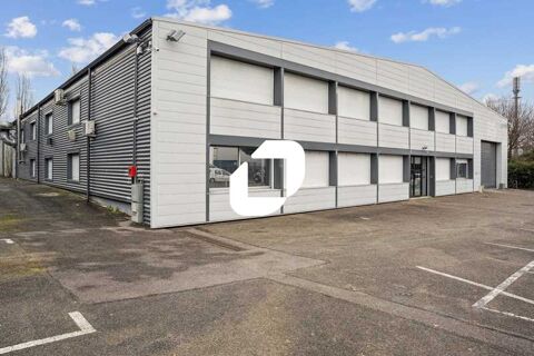 BATIMENT INDEPENFANT A LA LOCATION - 2 380 m² non divisibles 24500 91420 Morangis
