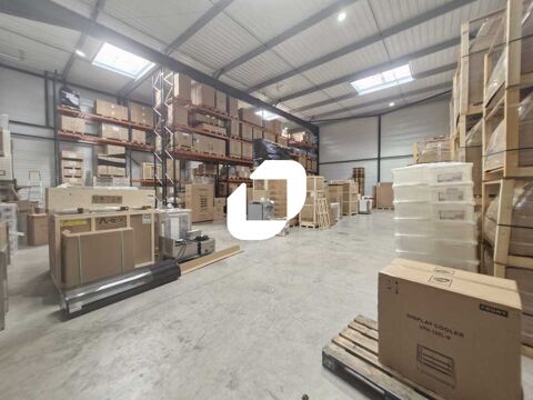 Locaux d'Activités - A LOUER - 699 m² non divisibles 7500 77700 Bailly romainvilliers