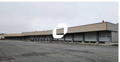 MESSAGERIE AU PIED DE L'A4 ET DE LA N104 - 7 050 m² non divisibles 55813 77090 Collegien