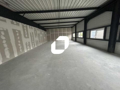 Bureaux - A LOUER - 150 m² non divisibles 2150 91280 Saint pierre du perray