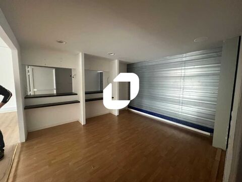   ZONE COMMERCIALE - 179 m non divisibles 