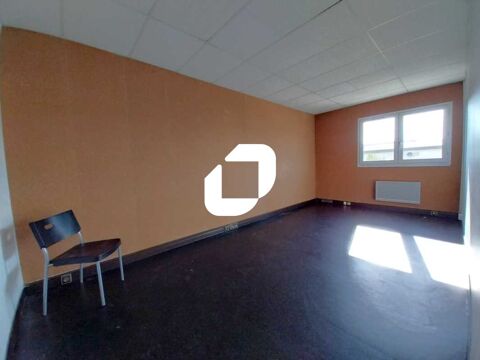 Bureaux - A LOUER - 138 m² non divisibles 1000 78610 Le perray en yvelines