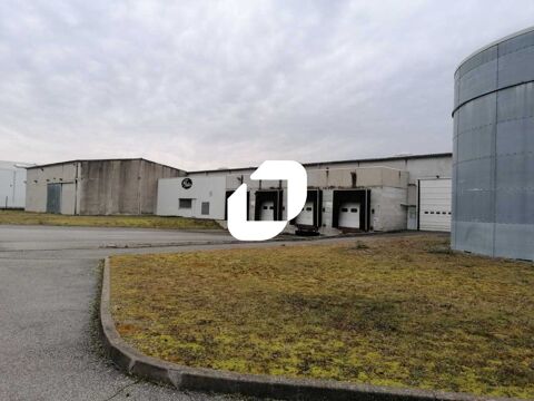   BATIMENT INDEPENDANT SUR SON TERRAIN - 4400 m non divisibles 