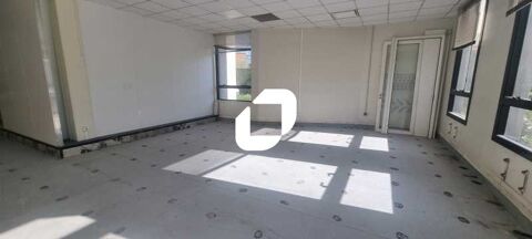   Locaux d'Activits - A LOUER - 320 m non divisibles 