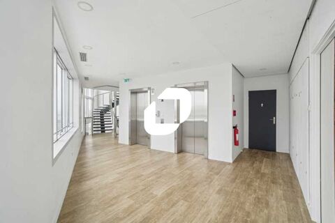 Bureaux - A LOUER - 251 m² non divisibles 3139 93420 Villepinte