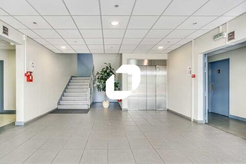 Bureaux - A LOUER - 114 m² divisibles à partir de 15 m² 1892 77183 Croissy beaubourg