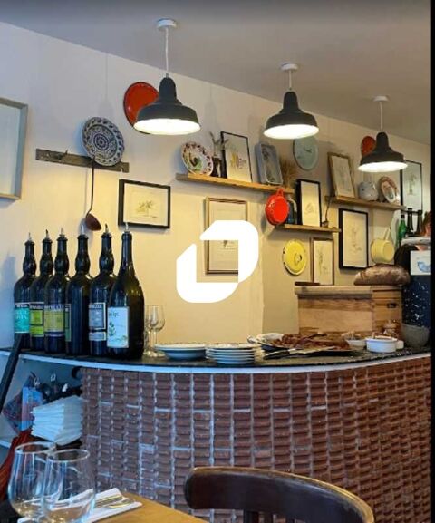 Locaux Commerciaux - CESSION DE FONDS - 50 m² non divisibles 185000 75011 Paris