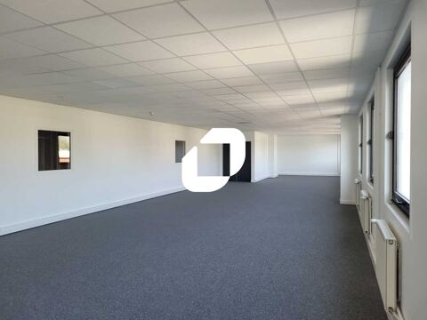  Bureaux - A LOUER - 997 m divisibles  partir de 99 m 