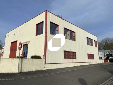 Entrepôts - A LOUER - 576 m² non divisibles 9 77230 Thieux