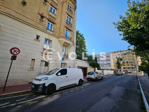 Bureaux - A VENDRE OU A LOUER - 75 m² non divisibles 450000 92120 Montrouge