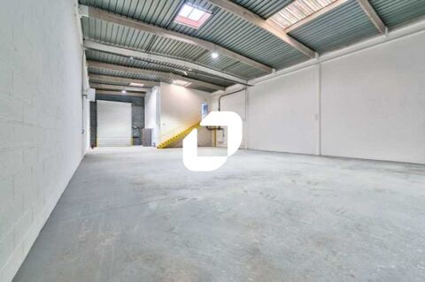Locaux d'Activités - A LOUER - 323 m² non divisibles 2961 77200 Torcy