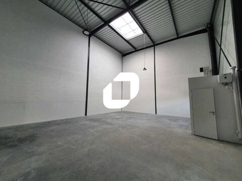 Locaux d'Activités - A LOUER - 444 m² divisibles à partir de 166 m² 4717 77600 Bussy saint georges
