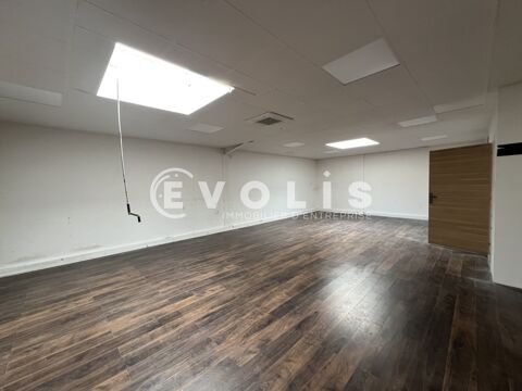 Bureaux - A LOUER - 846 m² non divisibles 10151 93330 Neuilly sur marne