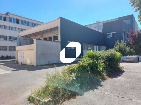 Bureaux - A LOUER - 262 m² non divisibles 2838 93210 Saint denis
