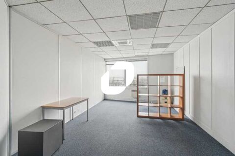 Bureaux - A LOUER - 1 604 m² non divisibles 20056 93420 Villepinte