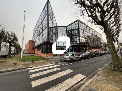 Bureaux - A LOUER - 734 m² divisibles à partir de 49 m² 9789 94500 Champigny sur marne