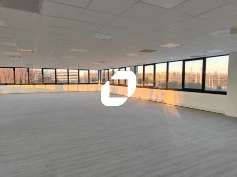 Activités et Bureaux - A VENDRE - 2 359 m² non divisibles 4900000 92230 Gennevilliers