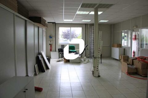 Entrepôts - A LOUER - 1 105 m² divisibles à partir de 365 m² 21188 77680 Roissy en brie