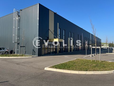 Locaux d'activité - A VENDRE OU A LOUER - 1 759 m² divisibles à partir de 424 m² 509000 38090 Villefontaine