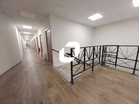 Bureaux - A LOUER - 57 m² non divisibles 472 78180 Montigny le bretonneux