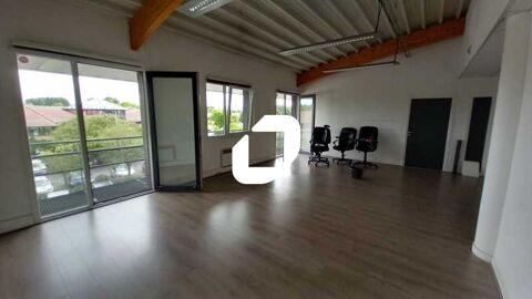 Bureaux - A LOUER - 53 m² non divisibles 450 59650 Villeneuve d'ascq